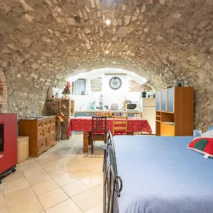 La Taverna Da Irene , Roe Italien