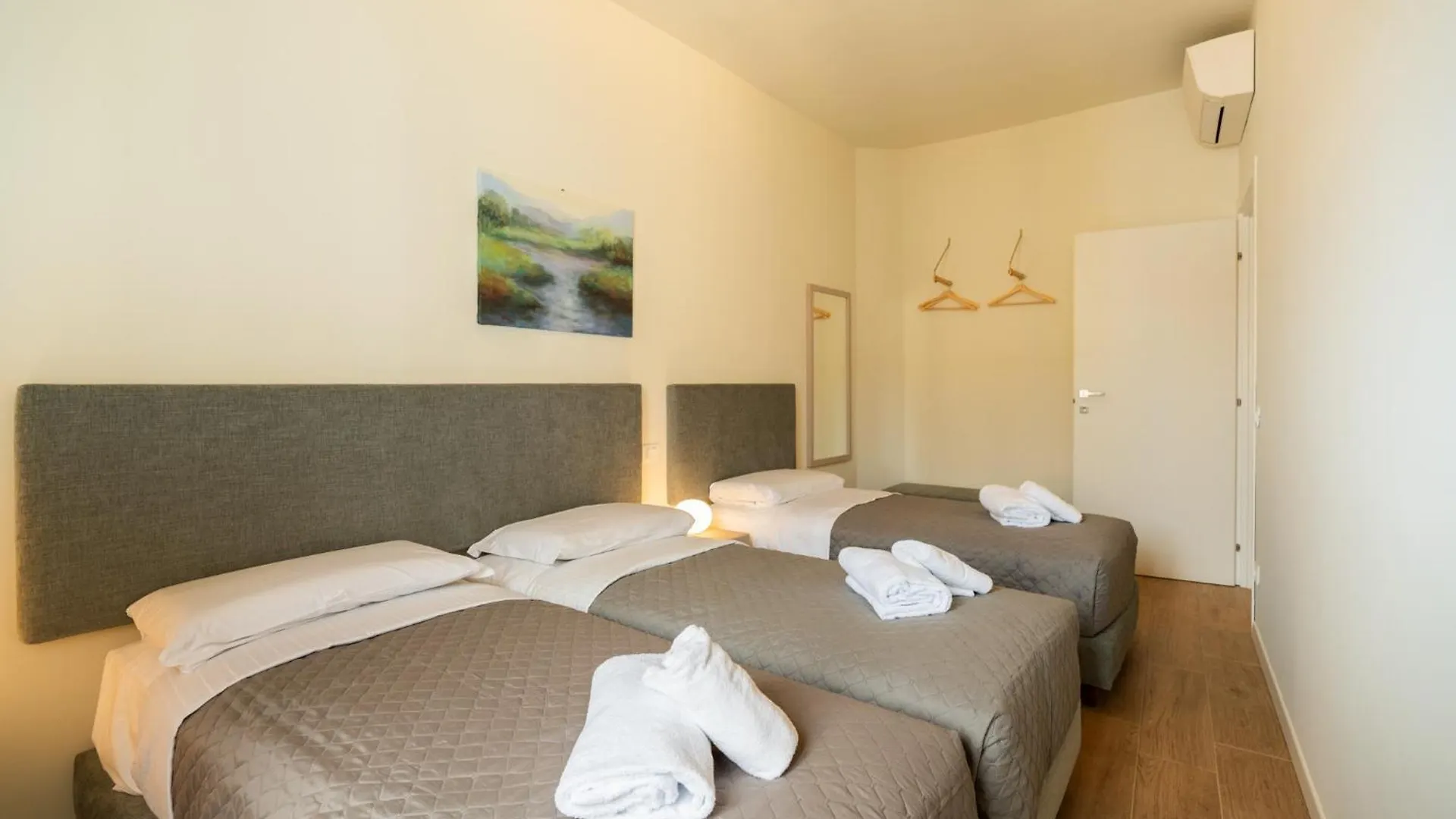 Domus Verona - Ampia Residenza Filippini A Pochi Passi Dall'Arena Włochy